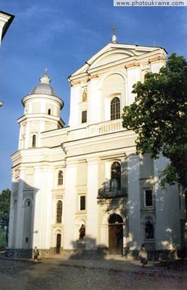 die Stadt Lutsk. Die polnische Kirche Peters und Pauls
Gebiet Wolynsk 