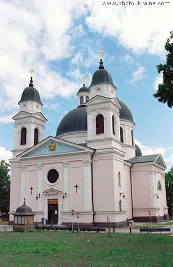  die Stadt Tschernowzy. Es ist die Kathedrale heilig - Duhovsky
Gebiet Tschernowzy 