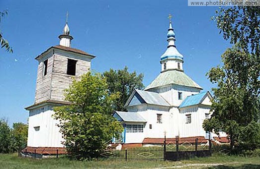  das Dorf Pirogovka. Pokrovskaja die Kirche
Gebiet Sumy 