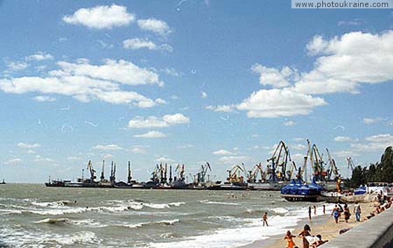 Town Berdiansk. Marine port Zaporizhzhia Region Ukraine photos