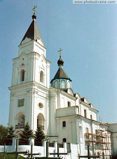  es ist das Kloster heilig - Troitsky
Gebiet Winniza 