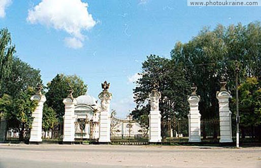 Small town Antoniny. Palace of Pototskyi, gate Khmelnytskyi Region Ukraine photos