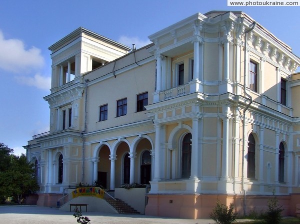 Olenivka. Estate palace of Popov Autonomous Republic of Crimea Ukraine photos