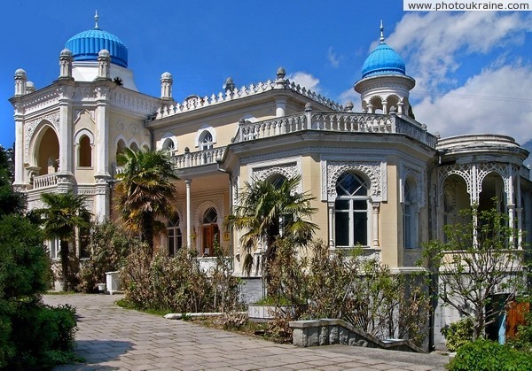 Yalta. Palace of Bukhara's Emir  Autonomous Republic of Crimea Ukraine photos