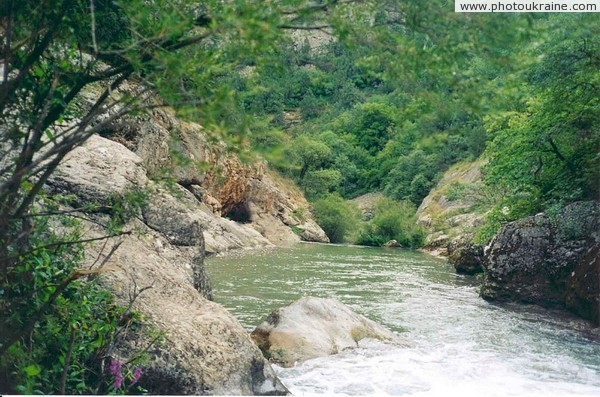 Chorna (Black) River Autonomous Republic of Crimea Ukraine photos