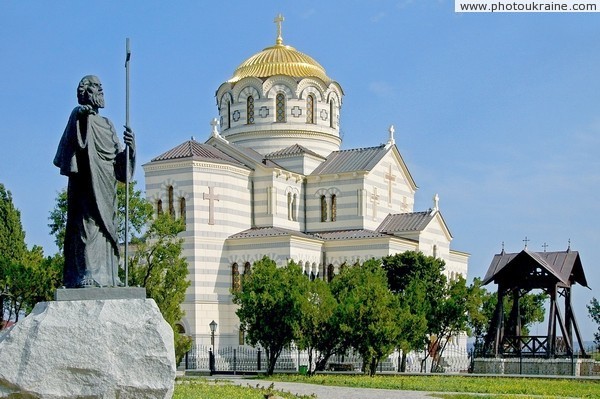 Chersones. Vladimirsky Cathedral and monument to Vladimir Sevastopol City Ukraine photos