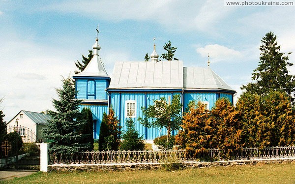 Kolona. Vozdvyzhenska church Volyn Region Ukraine photos
