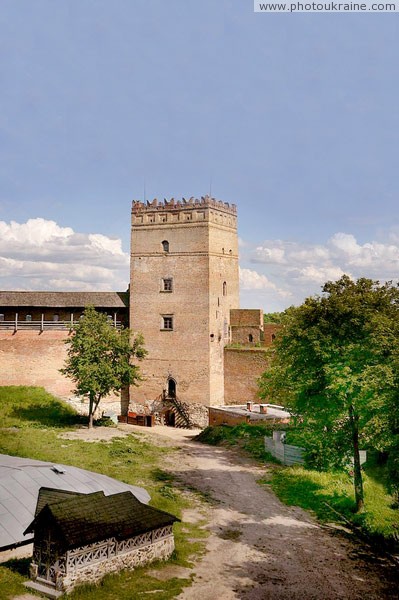 Lutsk. Lutsk castle, powerful counterforts Styrska tower Volyn Region Ukraine photos