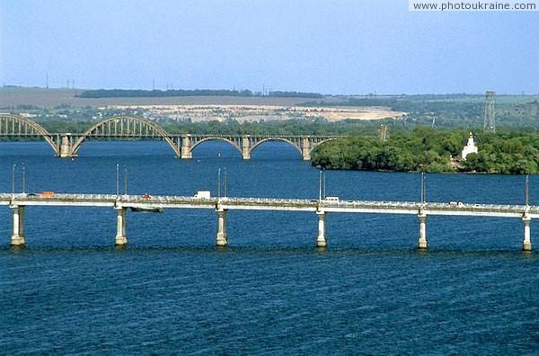 Dnipropetrovsk. Central and Merefa-Kherson bridges across Dnieper Dnipropetrovsk Region Ukraine photos
