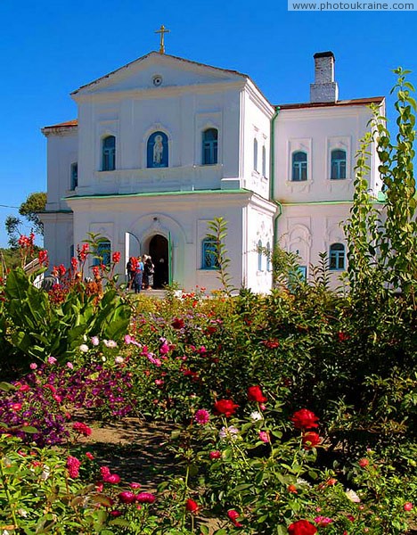 Novomoskovsk. Nicholas church of Samara monastery Dnipropetrovsk Region Ukraine photos