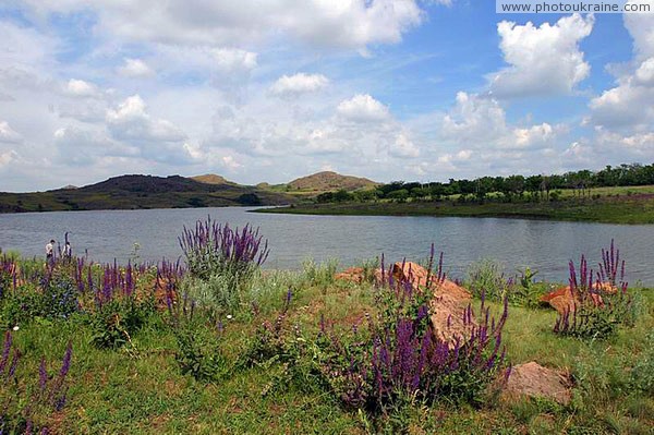 Kamiani Mohyly Reserve. Pond on creek Karatysh Donetsk Region Ukraine photos