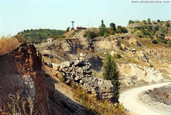 Komsomolske. Upper layer of sediment career Donetsk Region Ukraine photos