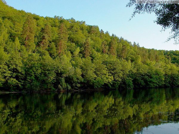 Park Sviati Gory. Wooded slopes of Siverskyi Donets Donetsk Region Ukraine photos