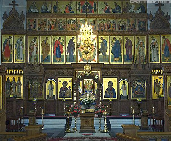 Sviatogirska lavra. Central part of altar Assumption Cathedral Donetsk Region Ukraine photos
