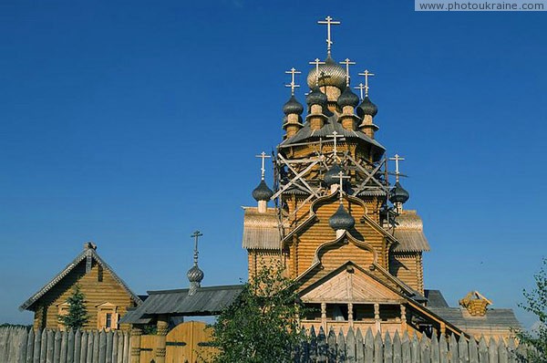 Sviatogirska lavra. Wooden skit of All Saints Donetsk Region Ukraine photos