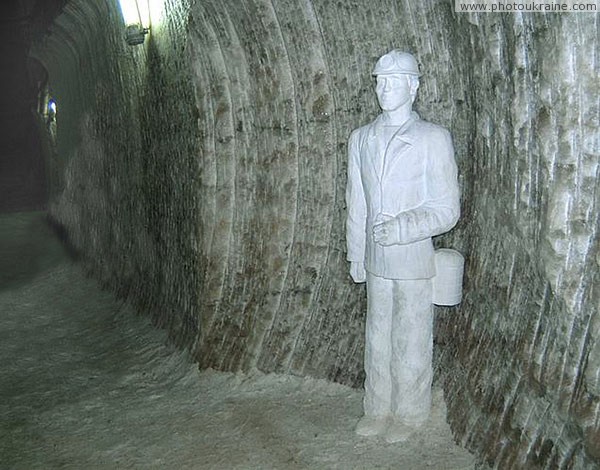 Soledar. Salt miner sculpture Donetsk Region Ukraine photos