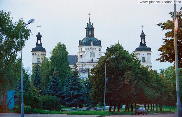 Berdychiv. Mariinsky church in all its glory Zhytomyr Region Ukraine photos