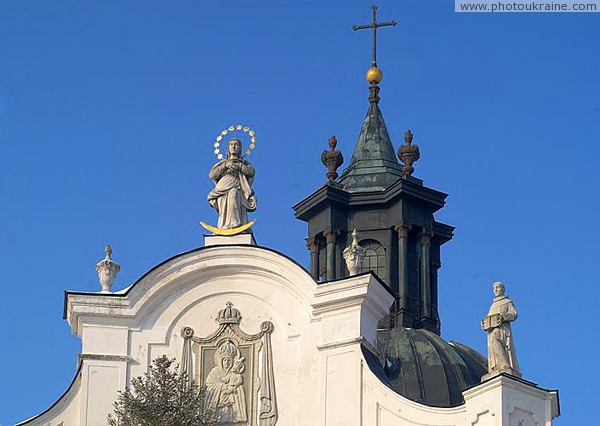 Berdychiv. Catholic church in honor of Mary of Snow Zhytomyr Region Ukraine photos