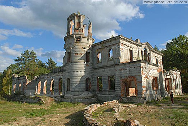 Deneshi. Ruins of palace Tereschenko Zhytomyr Region Ukraine photos