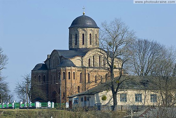 Ovruch. Vasyl 's church and economic housing Zhytomyr Region Ukraine photos
