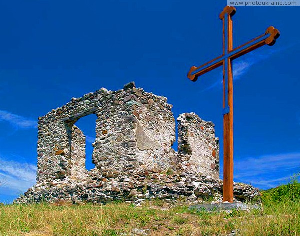 Vynogradiv. Ruins of castle tower Kanko Zakarpattia Region Ukraine photos