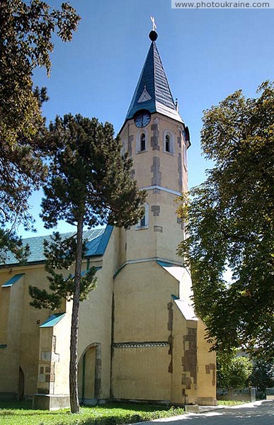 Vynogradiv. Flying buttresses Church of Ascension Zakarpattia Region Ukraine photos