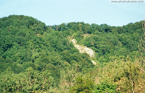 Vorochovo. Cliff of volcanic rock Zakarpattia Region Ukraine photos