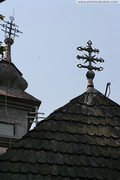 Deshkovtysia. Three crosses Church of Intercession Zakarpattia Region Ukraine photos
