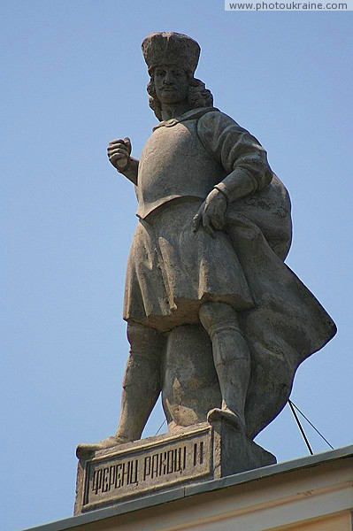 Mukacheve. Sculpture of Prince Ferenc Rakotsi II Zakarpattia Region Ukraine photos