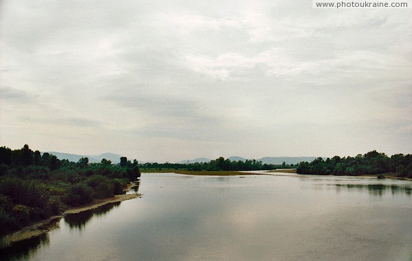 Korolevo. Wide river bed of Tisa Zakarpattia Region Ukraine photos