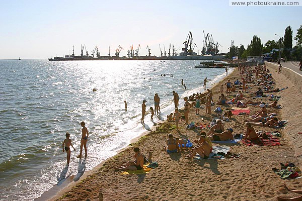 Berdiansk. Strip of public beach Zaporizhzhia Region Ukraine photos
