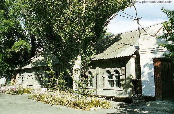 Vasylivka. Economic manor house Popov Zaporizhzhia Region Ukraine photos