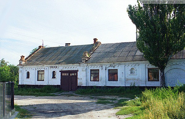 Vasylivka. Stable in manor Popov Zaporizhzhia Region Ukraine photos