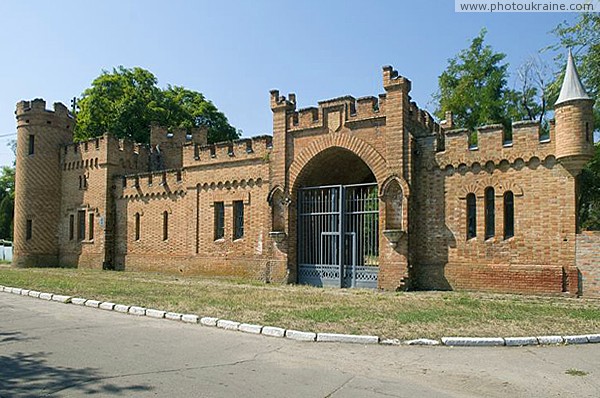 Vasylivka. External facade of East wing Zaporizhzhia Region Ukraine photos