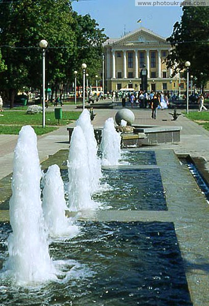 Zaporizhzhia. Alley of fountains on blvd. Shevchenko Zaporizhzhia Region Ukraine photos