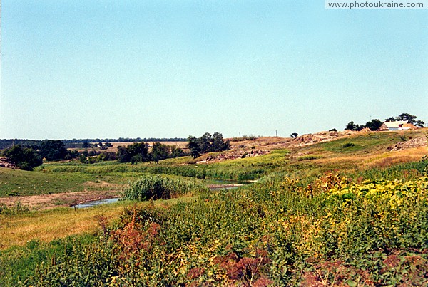 Kalaytanivka. V-shaped valley of river Berda Zaporizhzhia Region Ukraine photos
