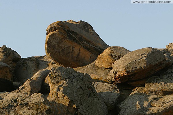 Terpinnia. Stone predator Zaporizhzhia Region Ukraine photos