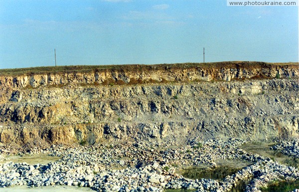 Trudove. Proterozoic granite quarry Zaporizhzhia Region Ukraine photos