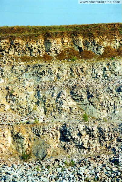 Trudove. Ledges of granite quarry Zaporizhzhia Region Ukraine photos