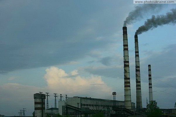 Burshtyn. Burshtyn TPP - machine building and smoking chimneys Ivano-Frankivsk Region Ukraine photos