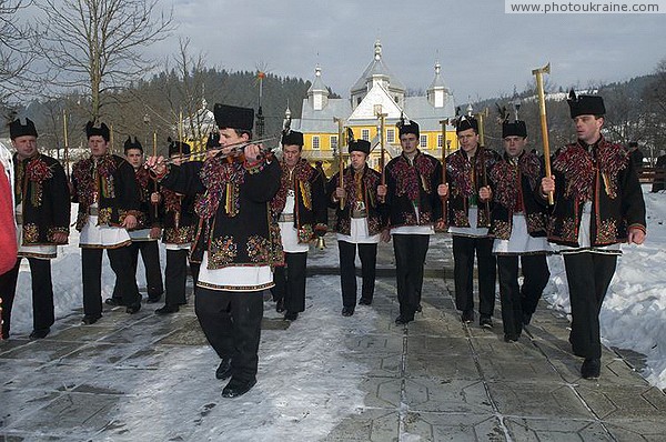 Verkhovyna. Hutsul Ensemble in battle formation Ivano-Frankivsk Region Ukraine photos