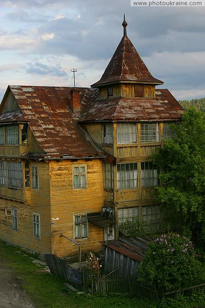 Vorokhta. Prewar mansion with a turret Ivano-Frankivsk Region Ukraine photos