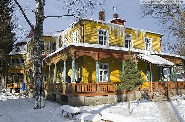 Vorokhta. Old Town Villa Ivano-Frankivsk Region Ukraine photos