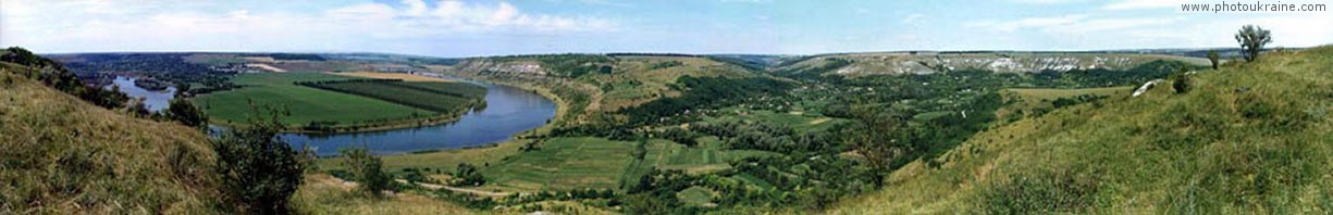 Village Kreminne. River Dniester valley Vinnytsia Region panorama   photo ukraine
