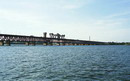 Dnipropetrovsk. Amur bridge  oldest in city, Dnipropetrovsk Region, Cities 