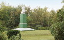 Dokuchaevsk. Dokuchaev monument in town park, Donetsk Region, Monuments 