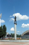 Donetsk. Monument to Sergei Bubka, Donetsk Region, Monuments 