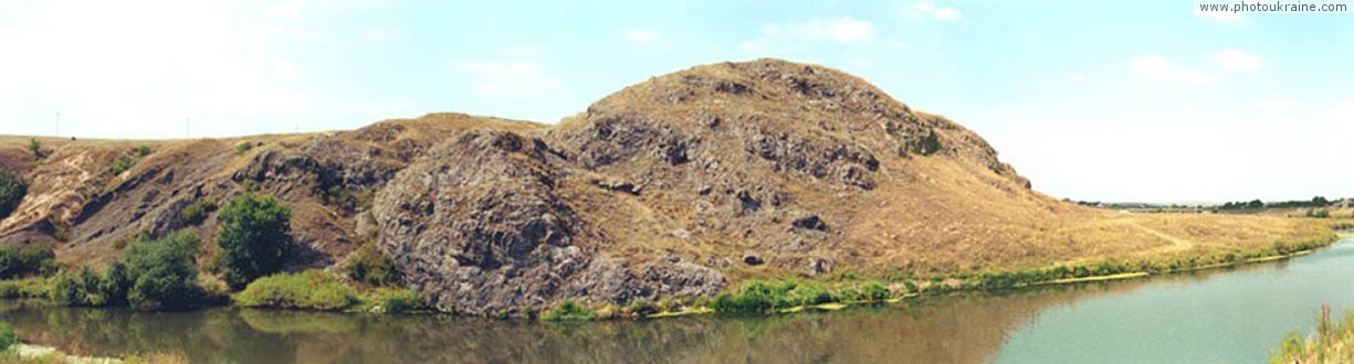 Village Rozdolne. Rozdolne protection area Donetsk Region panorama   photo ukraine