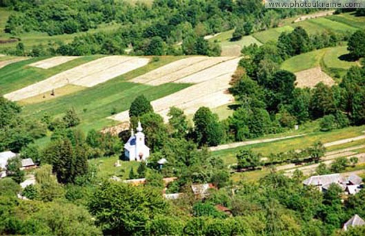  das Dorf Novoselitsa.
Gebiet Sakarpatje 