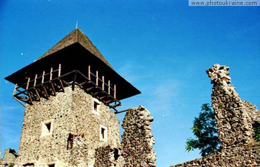  das Dorf Nevitskoe. Das Schloss
Gebiet Sakarpatje 